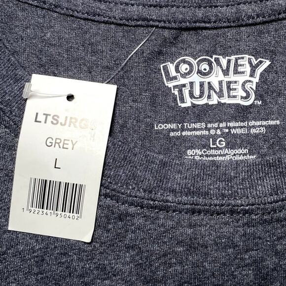 Bugs Bunny - NWT - New York Heather Gray Graphic Juniors T-Shirt - Picture 3 of 7